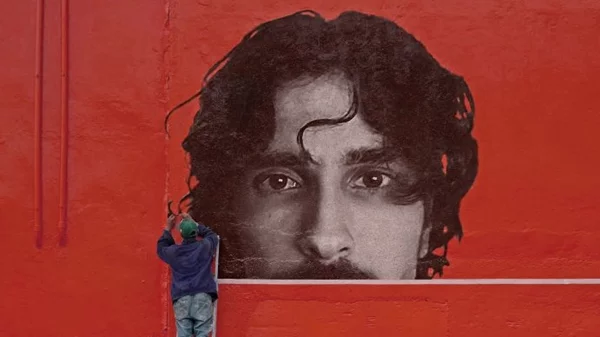 Ο πρωτοεμφανιζόμενος Άλκης Νίλεντ παρουσιάζει το "Televised Dream" του στο Half Note