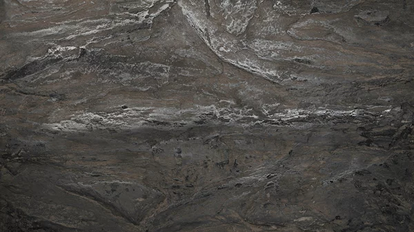 H Γιούλη Γαροφαλάκη καταγράφει το βάρος που συχνά περνά απαρατήρητο