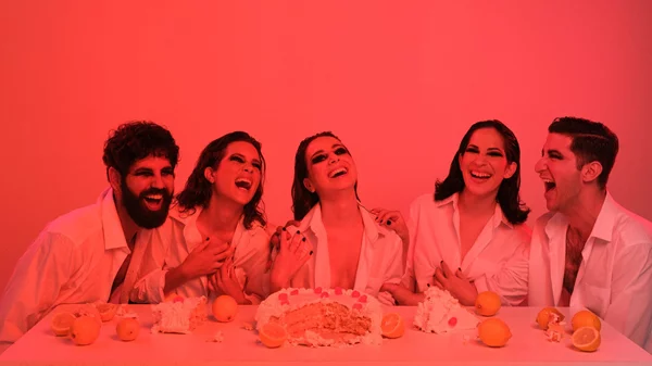 "Εγκλήματα καρδιάς": Ο Αλέξανδρος Κοέν σκηνοθετεί το βραβευμένο έργο