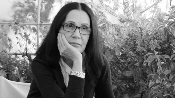 "Ένα στεφάνι για τη Τζένη Μαστοράκη" από την Εθνική Βιβλιοθήκη