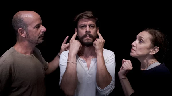 "Ροβινσώνας Κρούσος" στο Μέγαρο από την Τατιάνα Λύγαρη