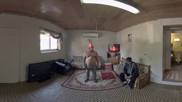 Η Λουκία Αλαβάνου επαναπροσδιορίζει τον μύθο του Οιδίποδα με μια VR ταινία στη Στέγη