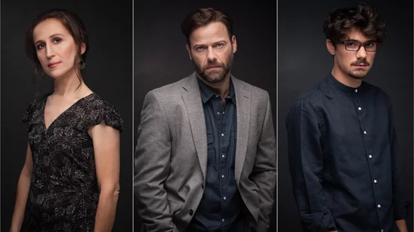 "Ulster American": Μια εκρηκτική μαύρη κωμωδία με φόντο το ίδιο το θέατρο έρχεται στο θέατρο Αθηνά