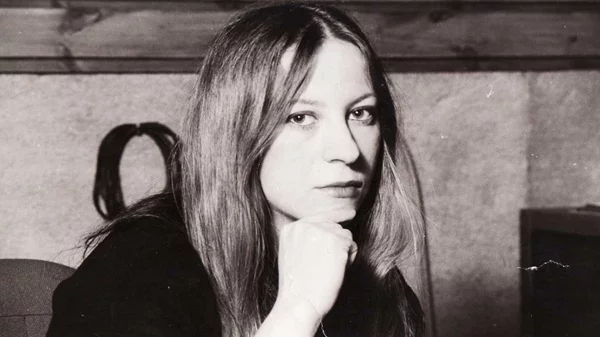 Η Λένα Πλάτωνος συναντά Σαβίνα Γιαννάτου και Γιάννη Παλαμίδα στου Φιλοπάππου