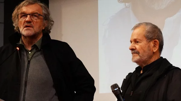 Εμίρ Κουστουρίτσα από την Αθήνα εναντίον όλων