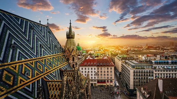 Ανακαλύπτοντας την Κεντρική Ευρώπη: Βιέννη, Βουδαπέστη και Μπρατισλάβα σε μια μαγευτική περιήγηση