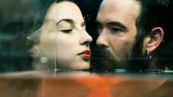 Έξι παραστάσεις που μας κίνησαν το ενδιαφέρον στο 13ο Φεστιβάλ Νέων Καλλιτεχνών "Τα 12 Κουπέ"