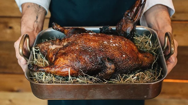 Τα κυριακάτικα τραπέζια της Αθήνας που αξίζει να δοκιμάσεις