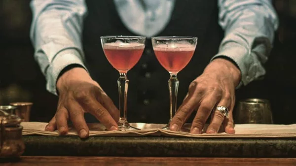 Ένα από τα καλύτερα μπαρ του κόσμου σερβίρει στην Κρήτη