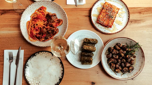 "Ξαθέρι": Αυθεντική κρητική κουζίνα