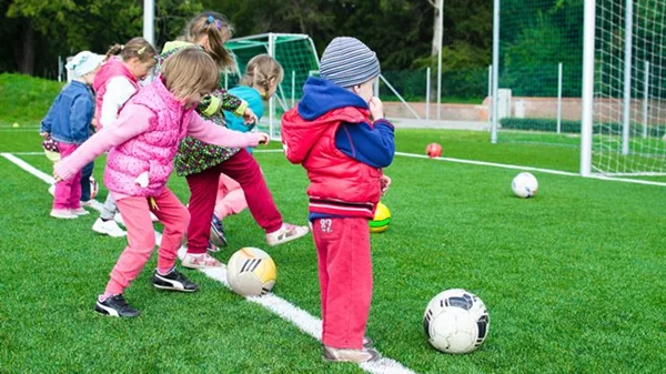 Τα παιδικά αθλητικά προγράμματα του Φεβρουαρίου στο Νιάρχος