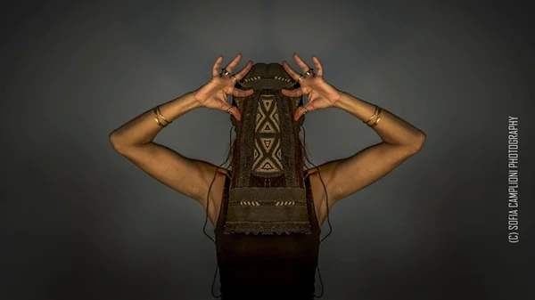 Οι περιβαλλοντικές ανησυχίες του αρχιτέκτονα Δημήτρη Πικιώνη γίνονται αφορμή για ένα πολιτιστικό πρότζεκτ στους Δελφούς