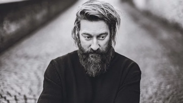 Ο ξεχωριστός πιανίστας Joep Beving έρχεται για πρώτη φορά στην Αθήνα