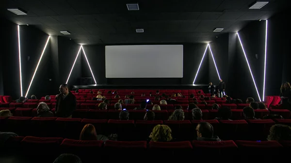 Προστασία Άστορ-Ιντέάλ: Κοινή δήλωση σκηνοθετών, παραγωγών & ντοκιμαντεριστών