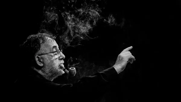 "Το τραίνο": Κυκλοφόρησε νέο τραγούδι του Θάνου Μικρούτσικου