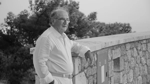 Αναδρομική έκθεση για τον σπουδαίο αρχιτέκτονα Μάνο Περράκη στο Βυζαντινό & Χριστιανικό Μουσείο