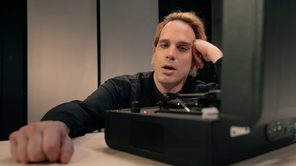 Ο "Ταρτούφος" του Μολιέρου επανέρχεται στο Θέατρο Σταθμός