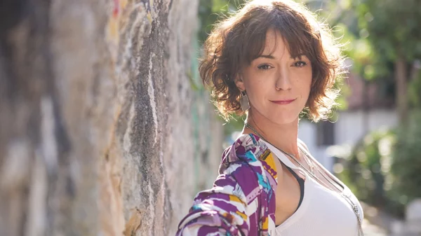 Η Ήρα Κατσούδα επιστρέφει πιο "Μίνιμαλ" από ποτέ