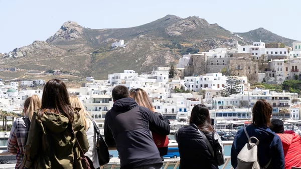 Η Ελλάδα βραβεύτηκε ως ο καλύτερος τουριστικός προορισμός στα GT Tested Reader Survey Awards 2024
