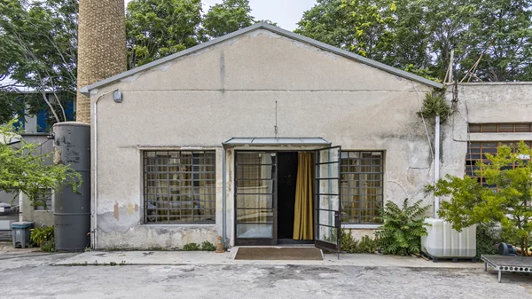 ΠΛΥΦΑ: Το "φυτώριο" της εναλλακτικής σκηνής της Αθήνας