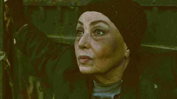 "Amber alert": Μια παράσταση για το trafficking παιδιών στο θέατρο "Βικτώρια"