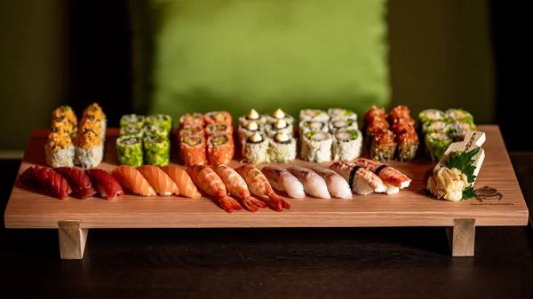 Πρώτη γεύση από το Sumosan, το νέο ιαπωνικό της Αθηναϊκής Ριβιέρας