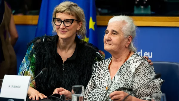 Το "α" στην πολιτικά φορτισμένη απονομή του βραβείου LUX 2022