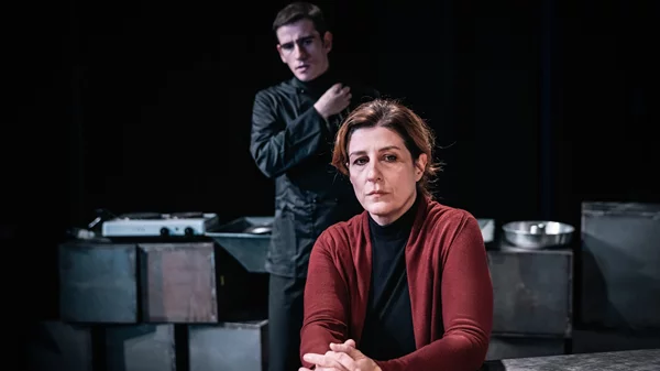 Πρεμιέρα για τη Γιασεμί Κηλαηδόνη με τα "Όνειρα γλυκά" στο θέατρο Πόλη - "Δάνης Κατρανίδης"