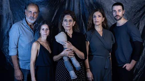 Ποιος είναι ο "Ευγένιος" που μας συστήνει ο Γιώργος Καραμίχος;