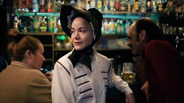 "Jane": Η Κατερίνα Μαυρογεώργη επισκέπτεται το σύμπαν της Σαρλότ Μπροντέ