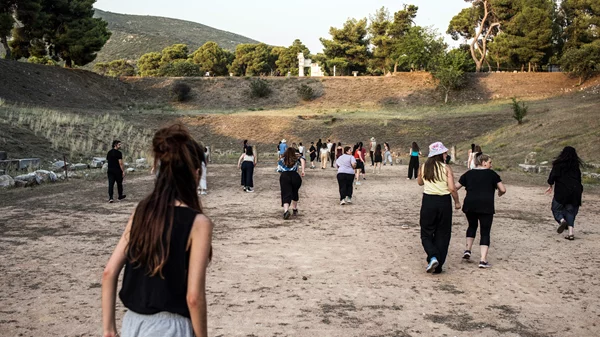 Έρχεται το 7ο Διεθνές Εργαστήριο Αρχαίου Δράματος με τον Αργύρη Ξάφη και τη Σεσίλ Μικρούτσικου