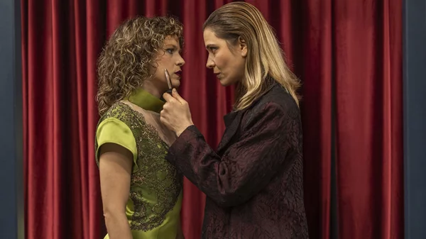 Στην πρόβα της πολυαναμενόμενης παράστασης "Λόλα"