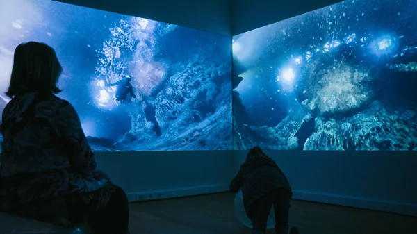 "Το Γραφείο των Υδάτινων Κοινών" υποδέχεται το καλοκαίρι