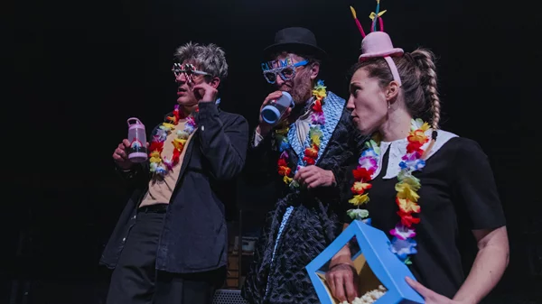 Νέες φωτογραφίες από το "Garamond 12" στο "Πορεία"