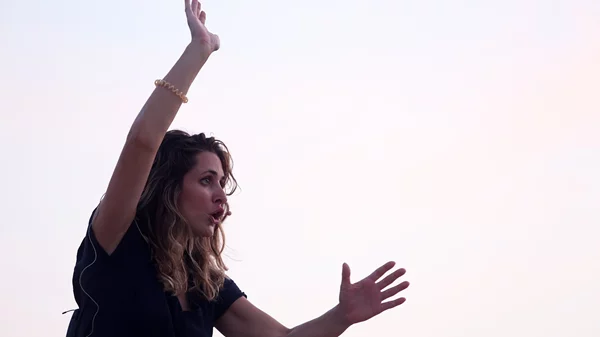 Η Ιόλη Ανδρεάδη και η Βασιλική Τρουφάκου συνεργάζονται στην "Ελένη"