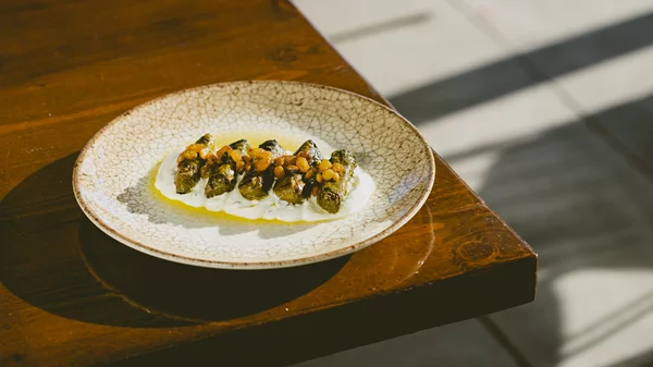 Ένα εστιατόριο-έκπληξη στο Γαλάτσι: Ο Μιχάλης Μερζένης υπογράφει το μενού στο 'Elea'