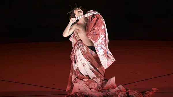 Εντυπωσιακές φωτογραφίες από την "Ορέστεια" του Τερζόπουλου στην Επίδαυρο