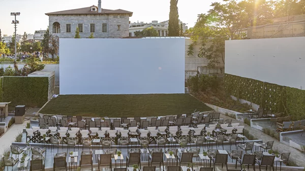 Τα θερινά σινεμά που ανοίγουν τώρα