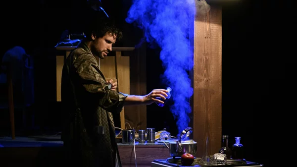 90+ θεατρικές επαναλήψεις για τον Οκτώβριο