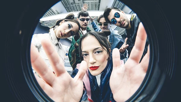 "Generation Lost": Ένα έργο για τους millennials στο Εθνικό