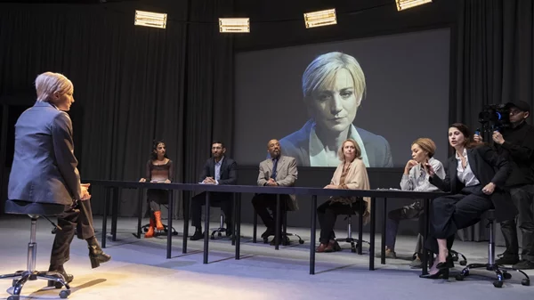 "The doctor": 11 ακόμη παραστάσεις στο Αμφι-θέατρο