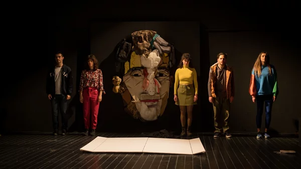 "801,5 μ.": Θέατρο ντοκουμέντο για την υπόθεση του Βαγγέλη Γιακουμάκη στο "Τζένη Καρέζη"