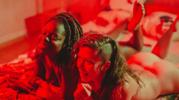 Σάτυροι και Μαινάδες: Ξεκινά το φεστιβάλ ερωτικών ταινιών της Αθήνας