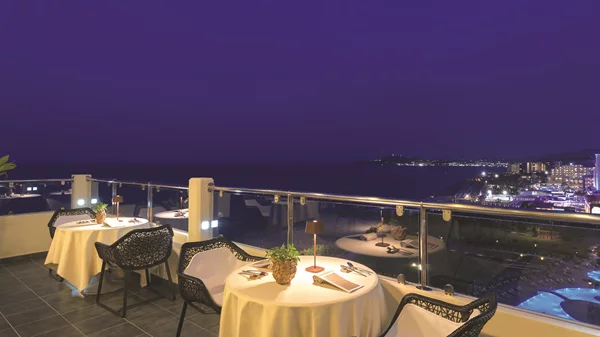 Noble Gourmet restaurant: Το νησί των ιπποτών στο πιάτο!