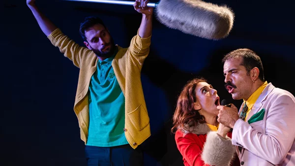 Η 5 minute mum Έλενα Χαραλαμπούδη και ο Αλέξανδρος Σιάτρας μπαίνουν σε καλοκαιρινό "Μίξερ"