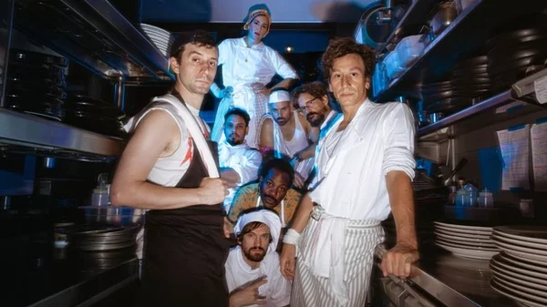 Σε αυτή την "Κουζίνα" ετοιμάζεται μια από τις hot παραστάσεις της σεζόν