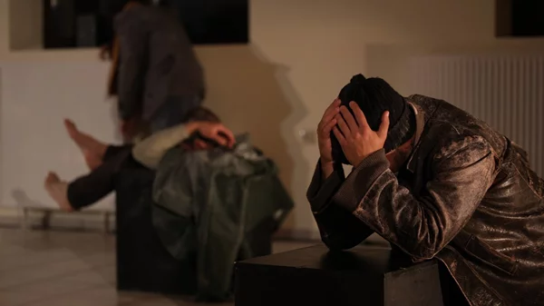 "Dog Tags": Η φωνή των κρατουμένων στο Φεστιβάλ Αθηνών Επιδαύρου