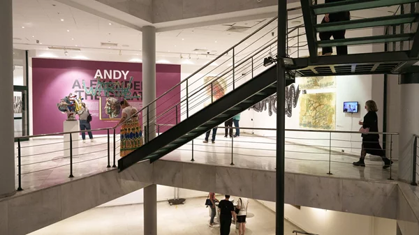 Τρεις αφορμές για να επισκεφθείς το Μουσείο Σύγχρονης Τέχνης του MOMus