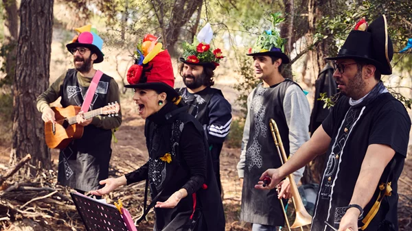 Τα Ζαμομίνια ξανατραγουδούν στο Θέατρο Πορεία