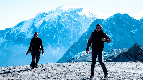 Ο Στέλιος Καμμίτσης μας συστήνει στον "Άνθρωπο με τις Απαντήσεις"